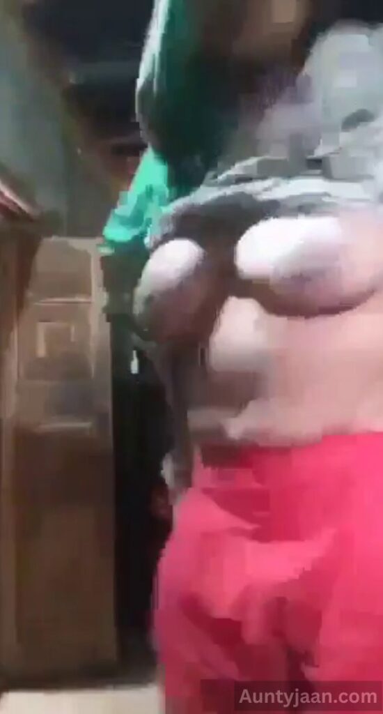 desi aunty naked stripping clothes