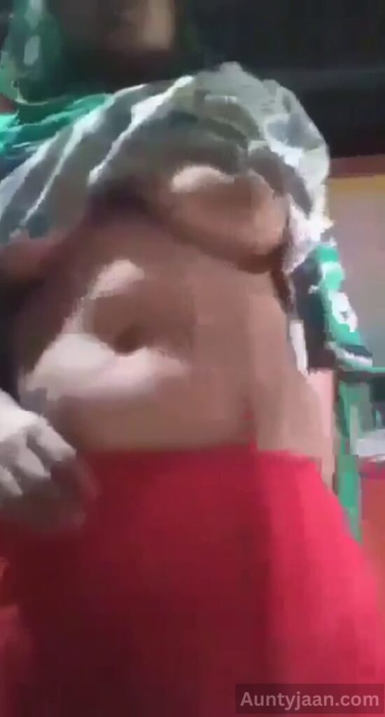 desi aunty naked stripping clothes