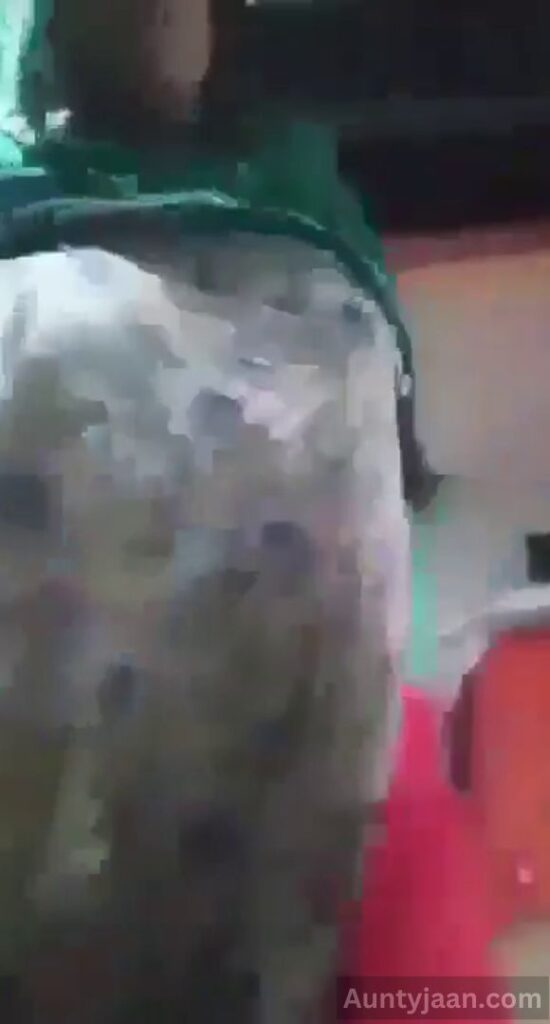 desi aunty naked stripping clothes