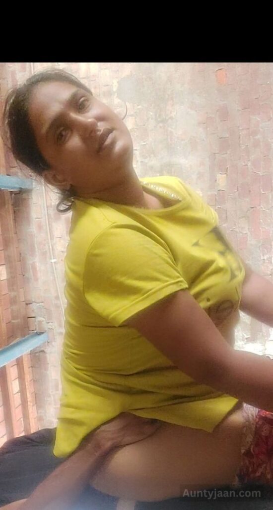 punjabi sardarni ki chudai and nude photos