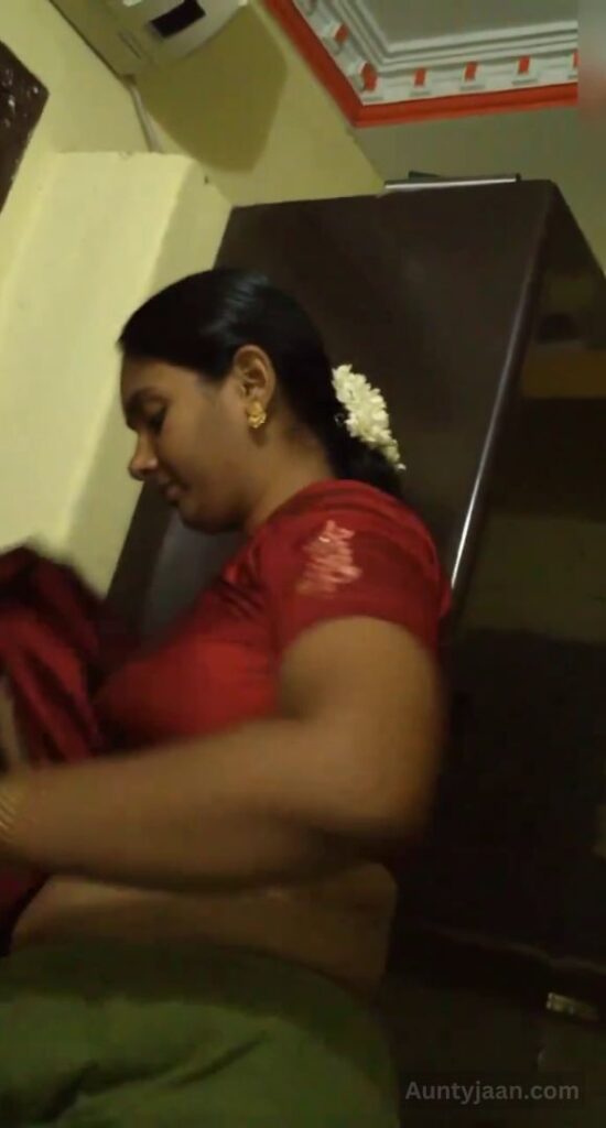 tamil wife saree nudes