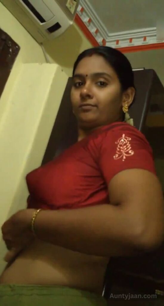 tamil wife saree nudes