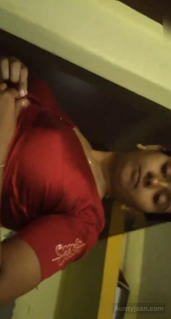 tamil wife saree nudes
