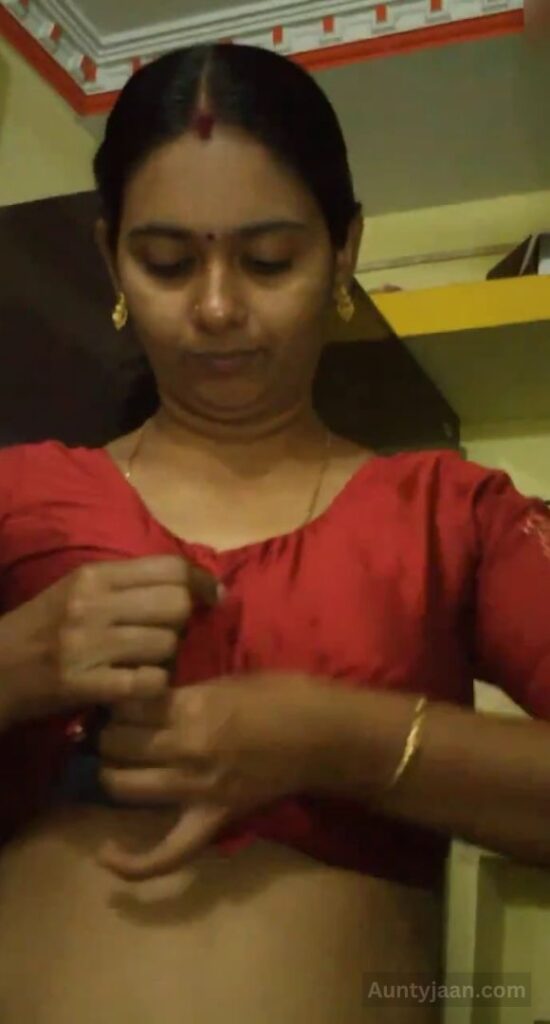 tamil wife saree nudes