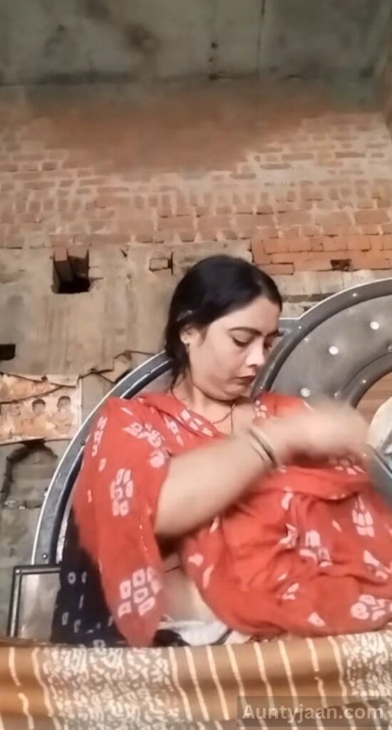 youtuber bhabhi nude live