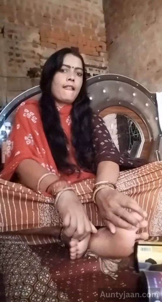 youtuber bhabhi nude live